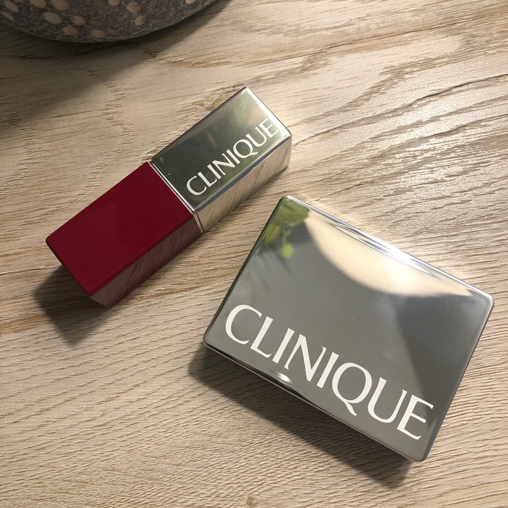 Clinique Eyeshadow and Lipstick Bundle